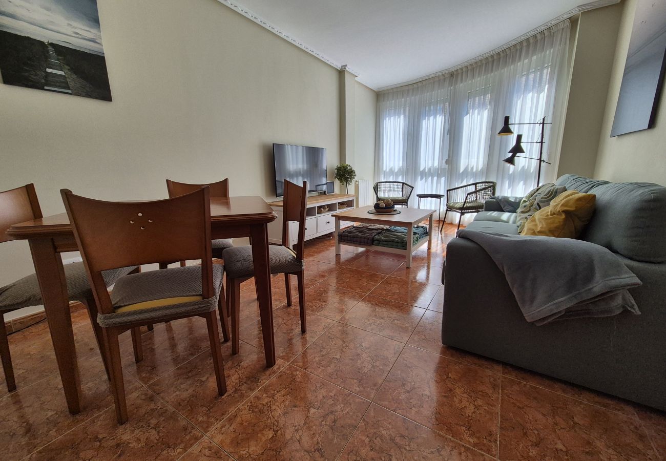 Apartment in Santoña - C05A02 Apartamento en la playa con piscina
