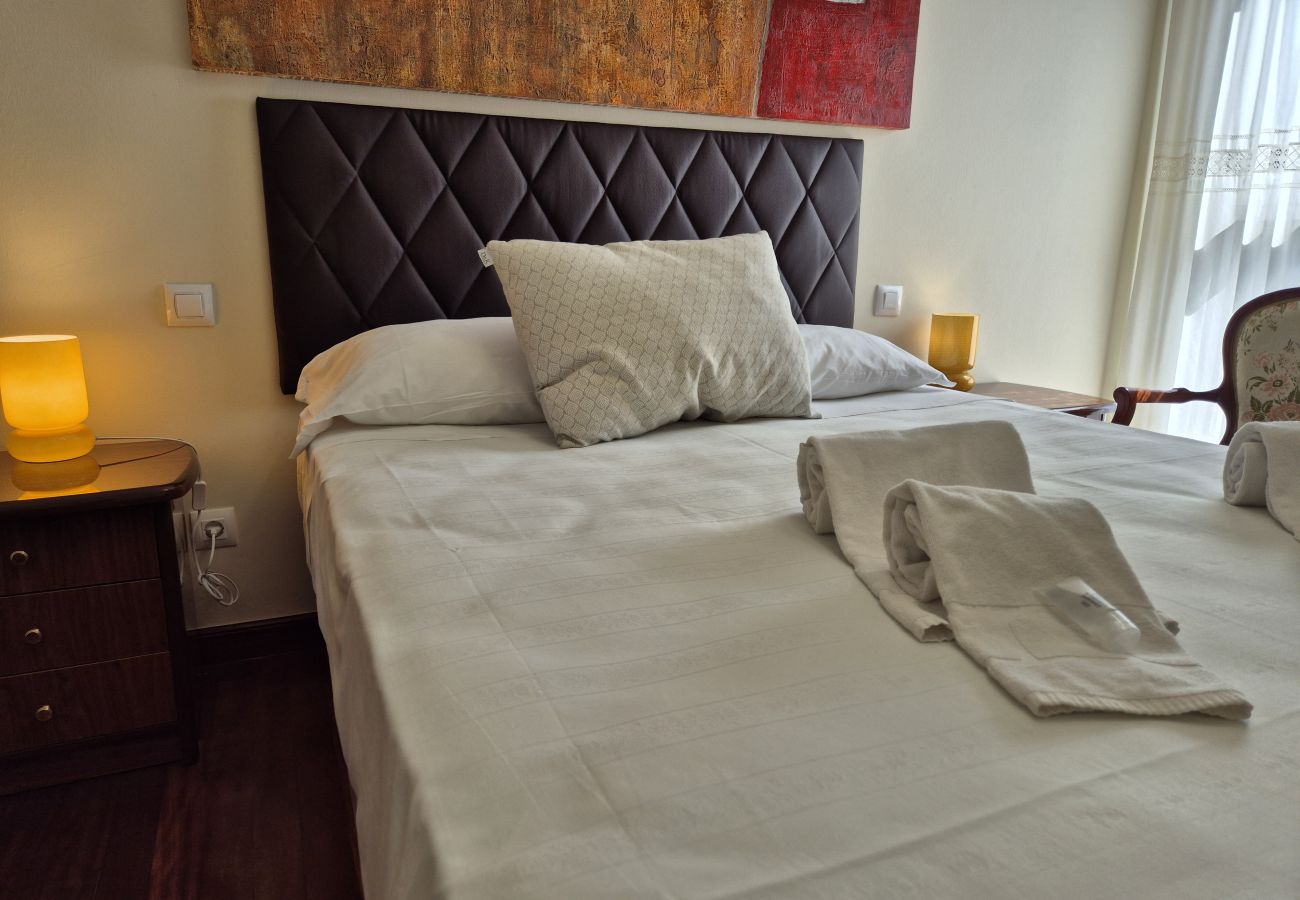 Apartment in Santoña - C05A02 Apartamento en la playa con piscina