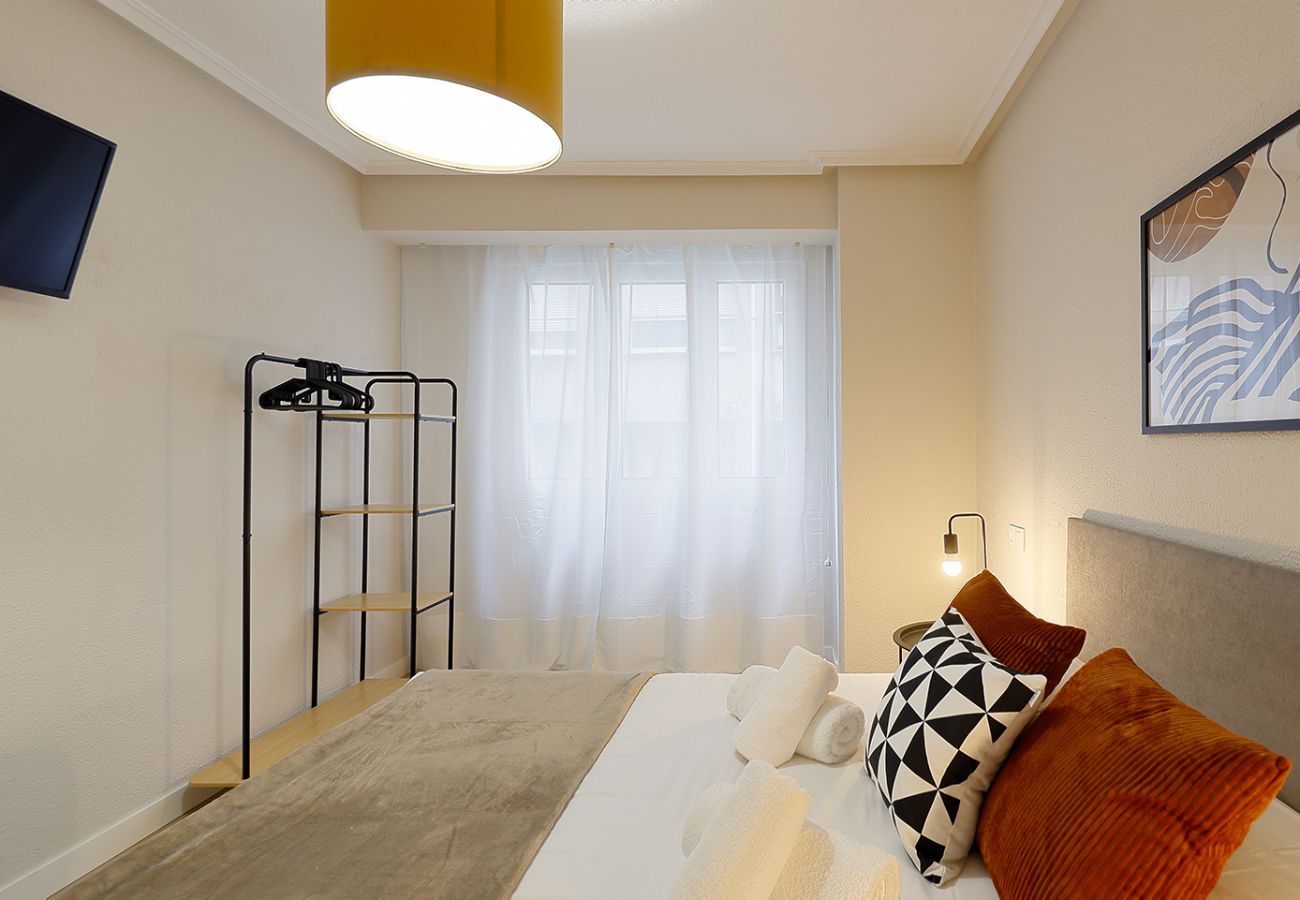 Apartment in Gijón - 1A127 Casa Lina