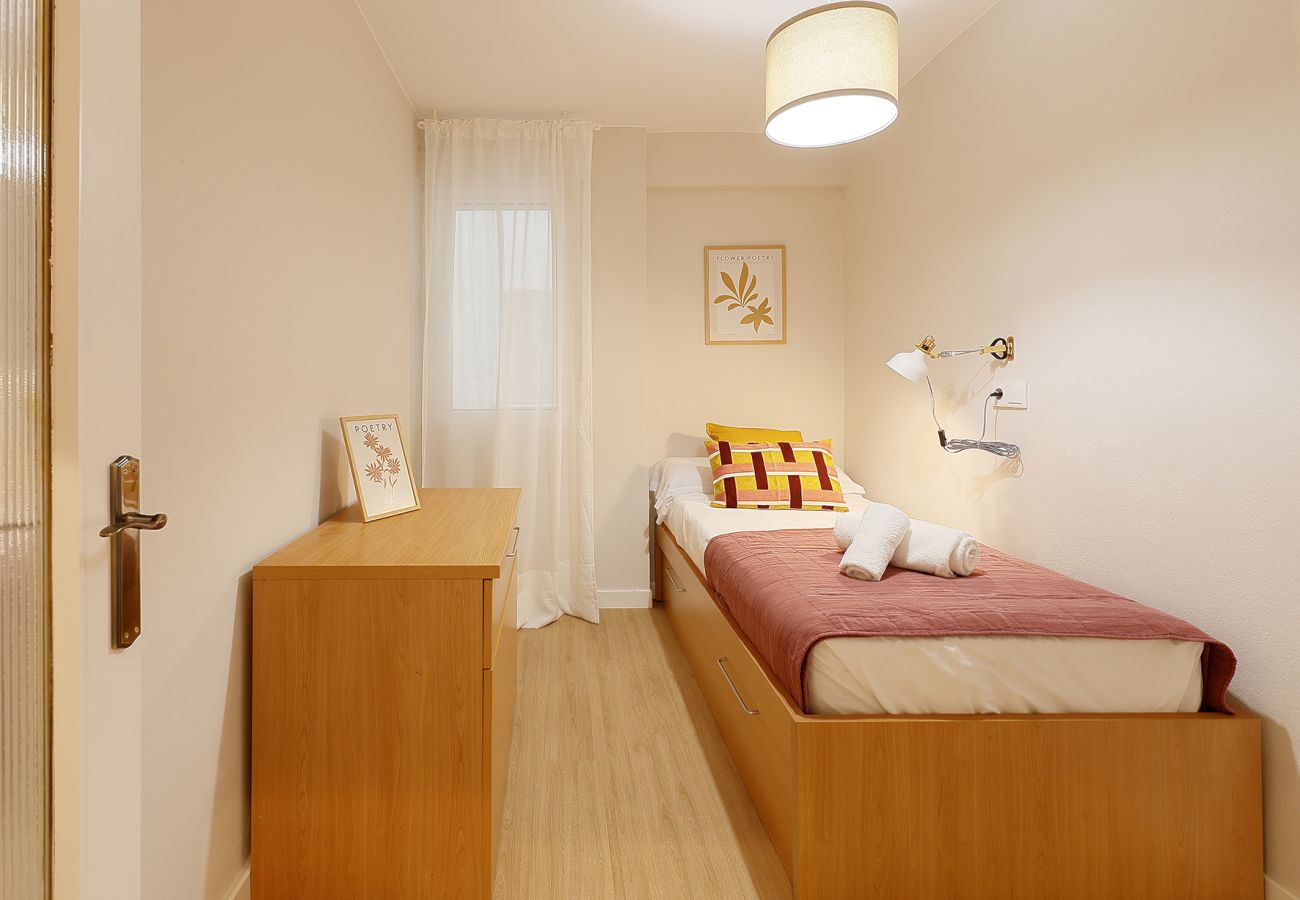 Apartment in Gijón - 1A127 Casa Lina