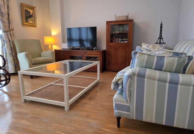 Apartment in Llanes - 15A06 Apartamento centrico en Llanes