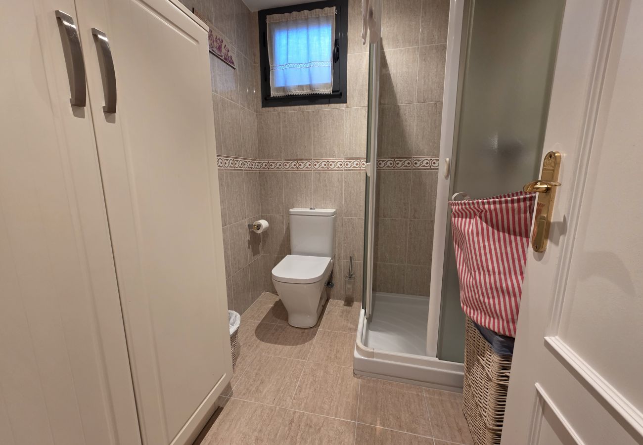 Apartment in Llanes - 15A06 Apartamento centrico en Llanes