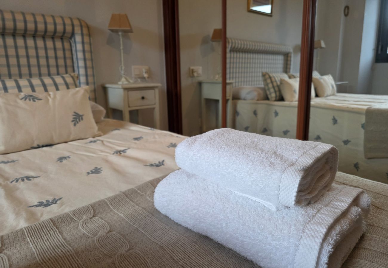 Apartment in Llanes - 15A06 Apartamento centrico en Llanes