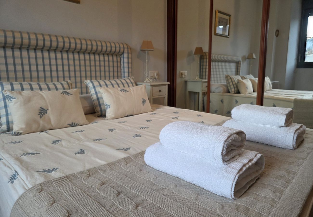 Apartment in Llanes - 15A06 Apartamento centrico en Llanes