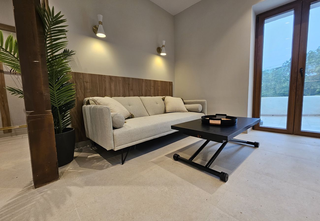 Studio in Langreo - 33A01 Estudio Casa Benigno