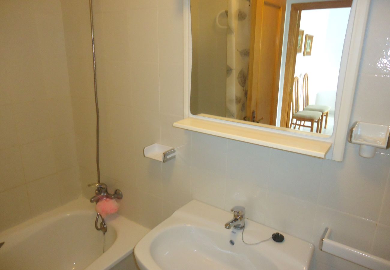 Apartment in Peñiscola - La Cova 6 pax. Playavacaciones