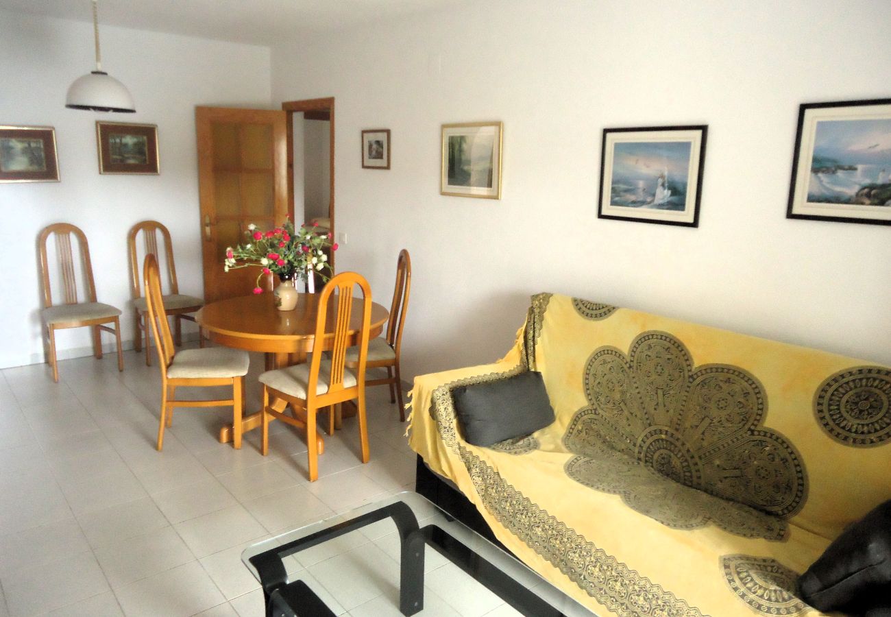 Apartment in Peñiscola - La Cova 6 pax. Playavacaciones