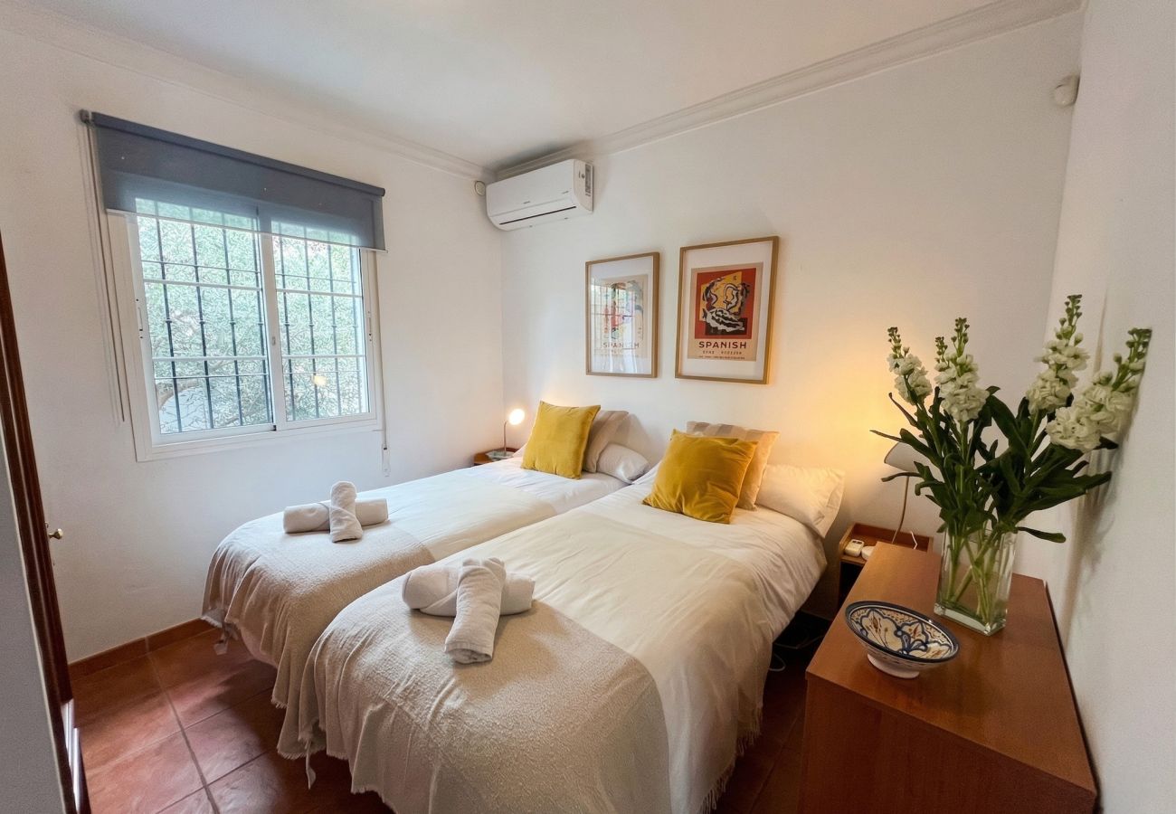 Villa in Torrox Costa - Villa Calidum: Private Pool Villa in Nerja