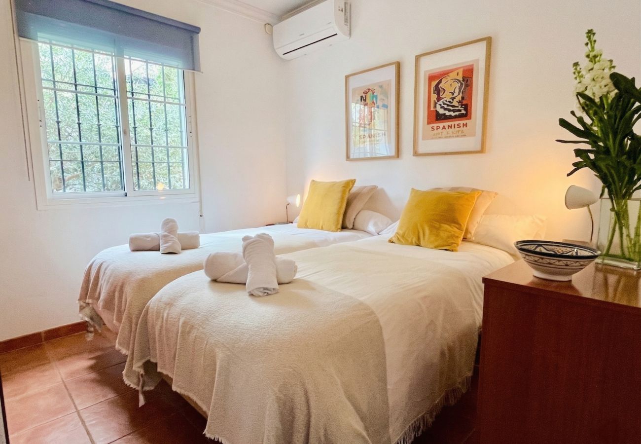 Villa in Torrox Costa - Villa Calidum: Private Pool Villa in Nerja