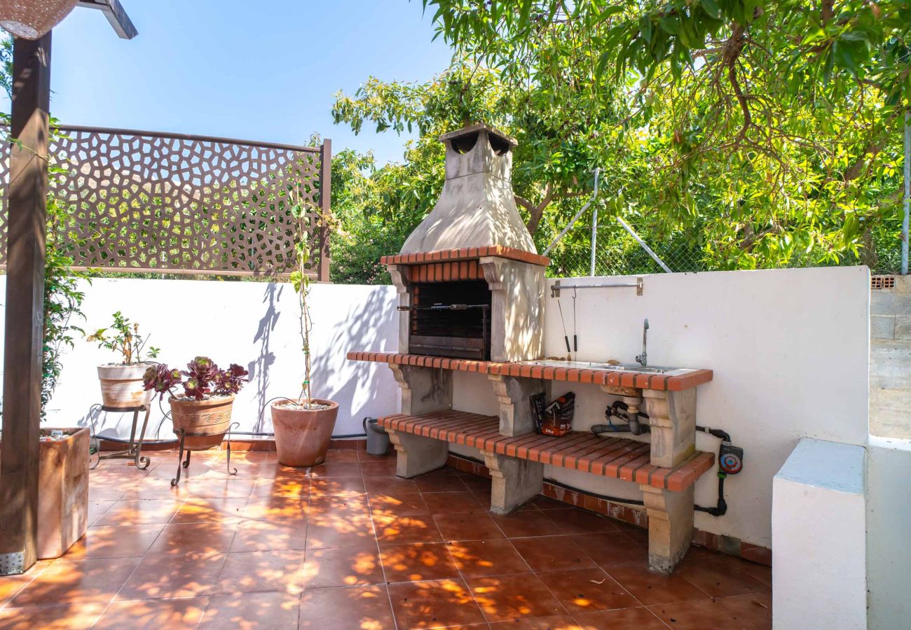 Villa in Torrox Costa - Villa Calidum: Private Pool Villa in Nerja