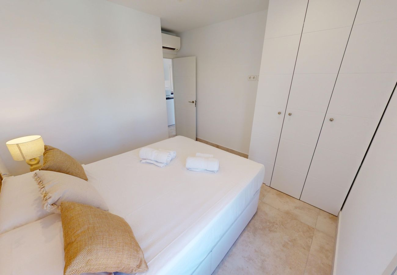 Apartment in Oliva - Renoir 10-1C