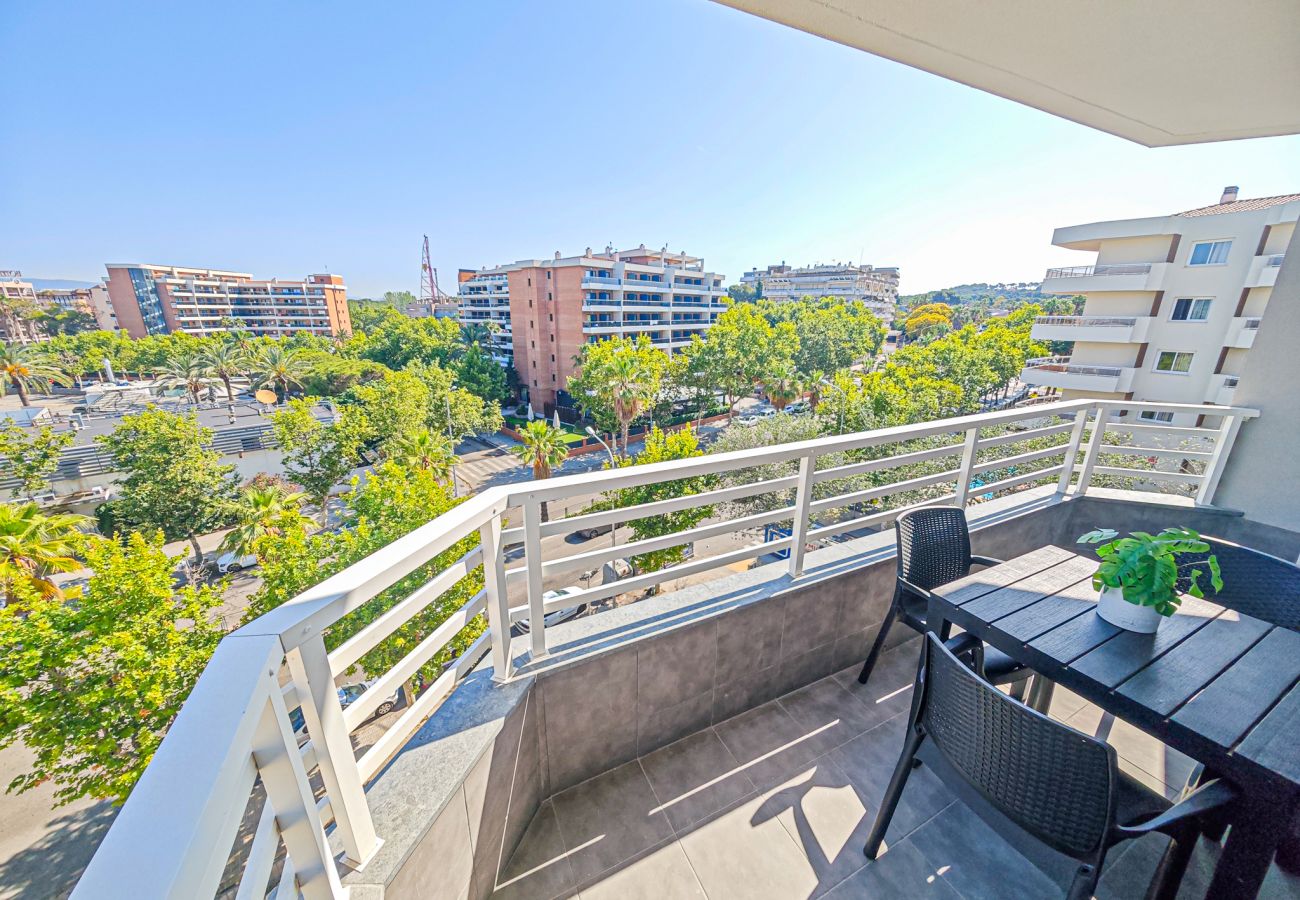 Apartment in Salou - Zahara