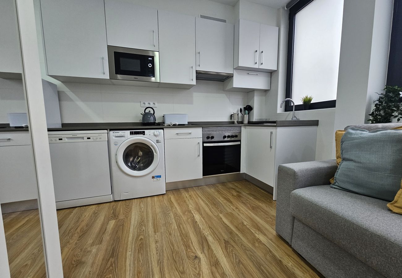 Apartment in Oviedo - 644A4 Aptos Aptio Estudio 2p