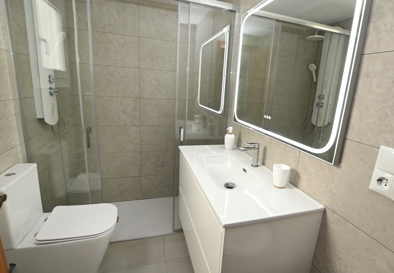Apartment in Calpe / Calp - A112 CARIBE PLAYA 5º D