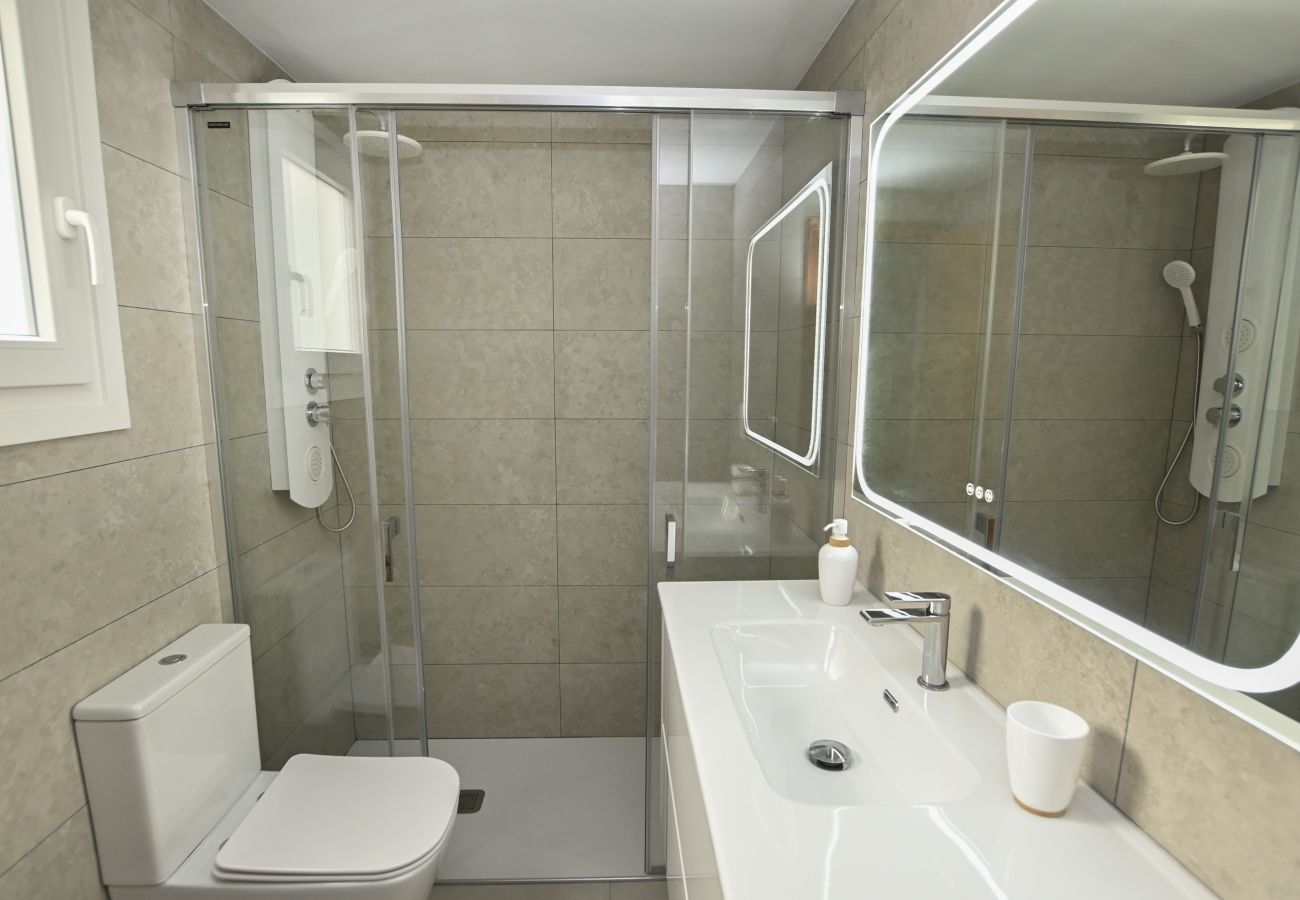 Apartment in Calpe / Calp - A112 CARIBE PLAYA 5º D