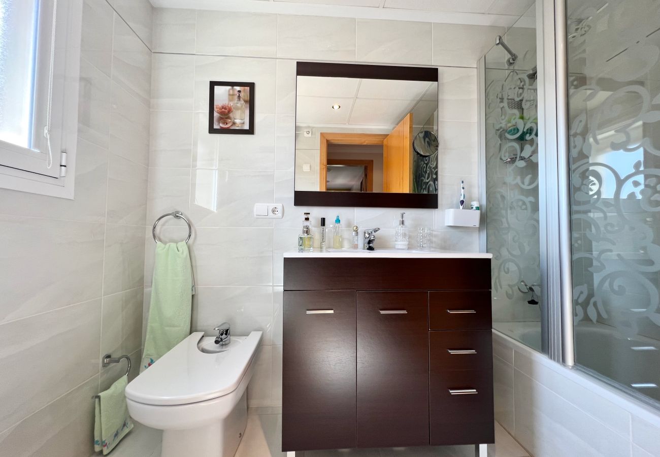 Apartment in Calpe / Calp - Alq 315 Porto azul 5C