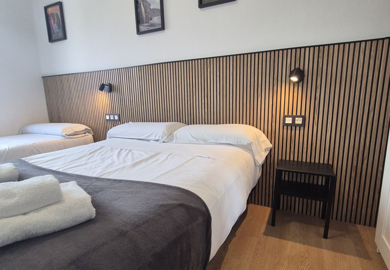 Apartment in Oviedo - 648C1 Apartamento Mareval
