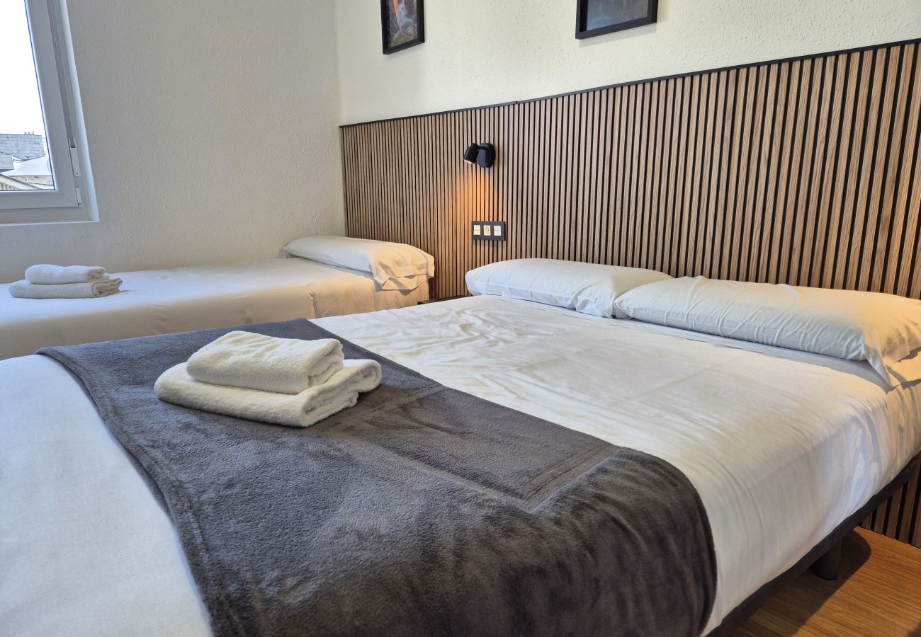 Apartment in Oviedo - 648C2 Apartamento Mareval