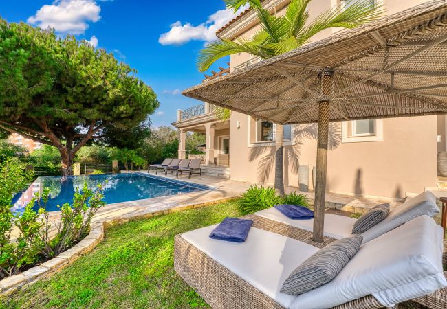 Villa/Dettached house in Marbella - 3055 Family villa close to the beach