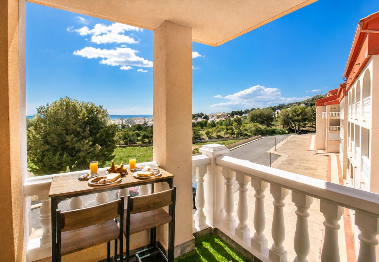 Apartment in Alcocebre / Alcossebre - Oasis Mediterraneo - Pet Friendly , Wifi y A/A