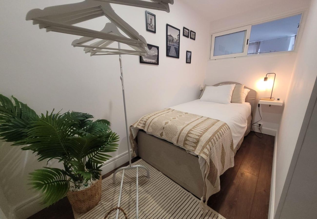 Apartment in Laredo - C28A01 Pisuco Salvé