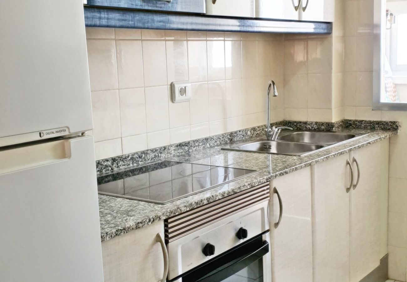 Apartment in Miramar Playa - EUROPA I - B - 9º - Dcha