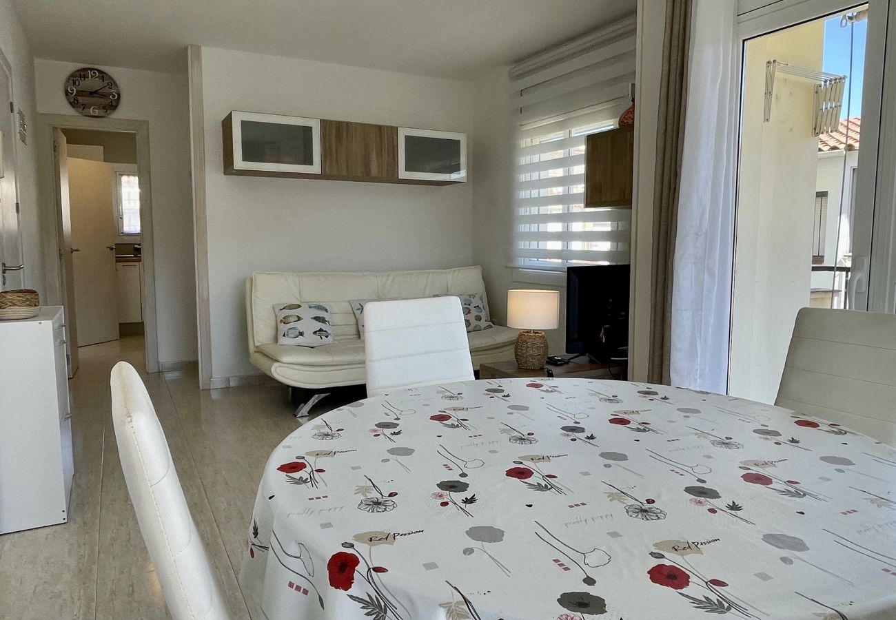 Apartment in Estartit - CANIGO C3