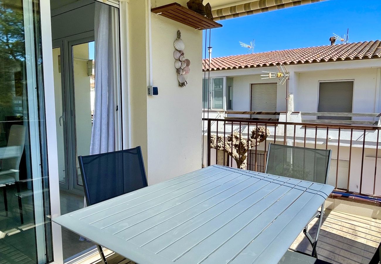 Apartment in Estartit - CANIGO C3