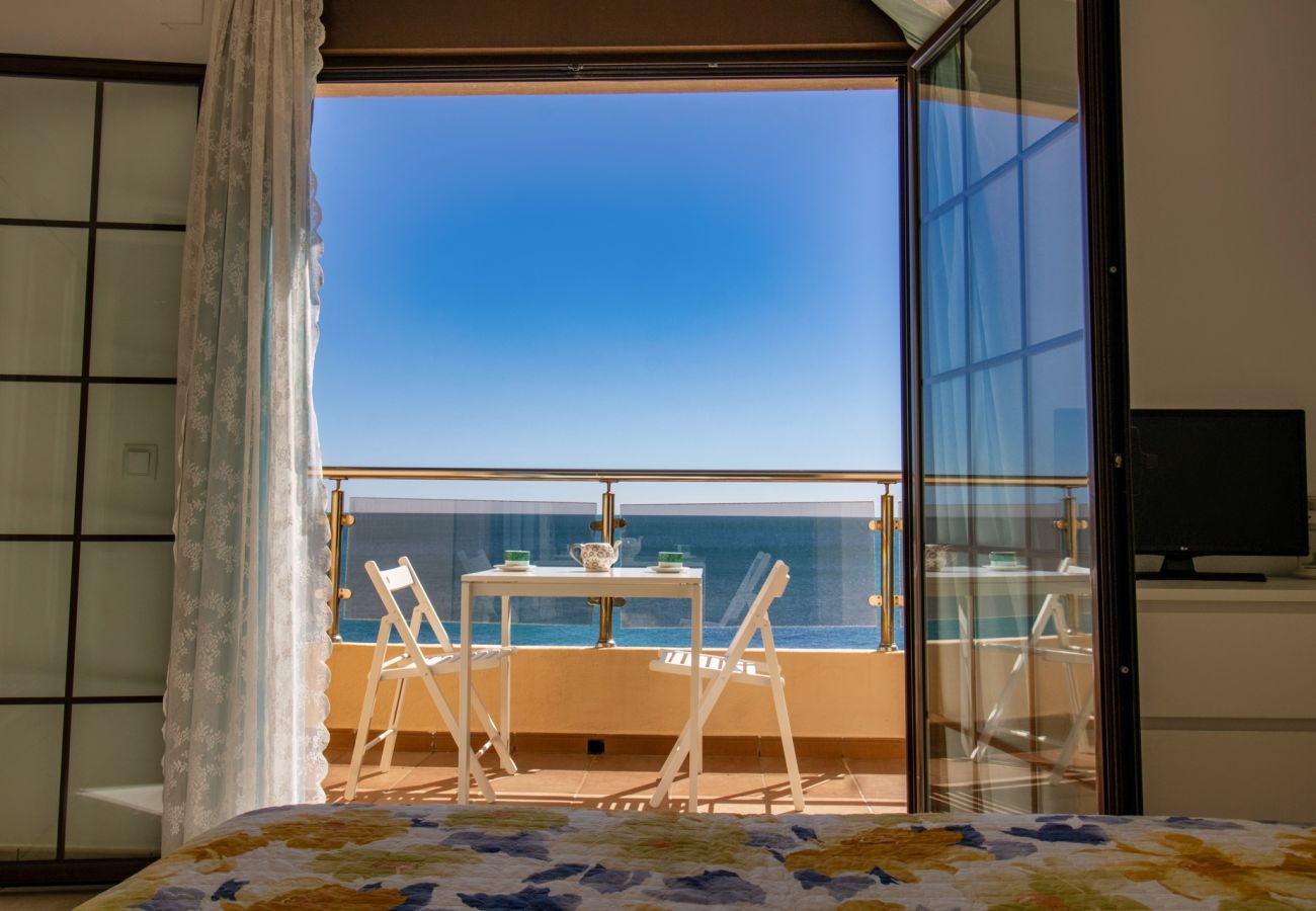Villa in Alcocebre / Alcossebre - Lujosa villa frente al mar TRES PLAYAS