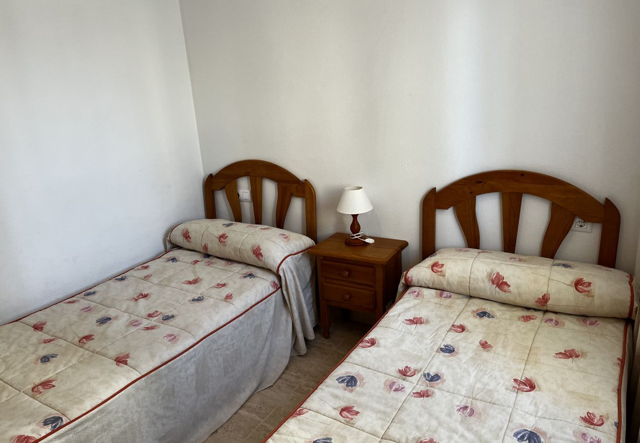 Apartment in La Manga del Mar Menor - PUERTO MAR I - 01014