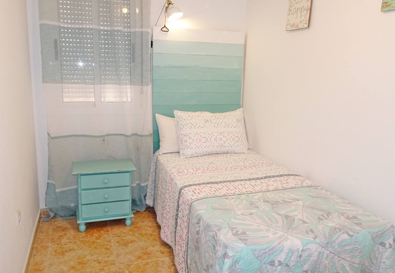 Apartment in Oliva - POLIGONO 2 - 3ª - 1º - 106
