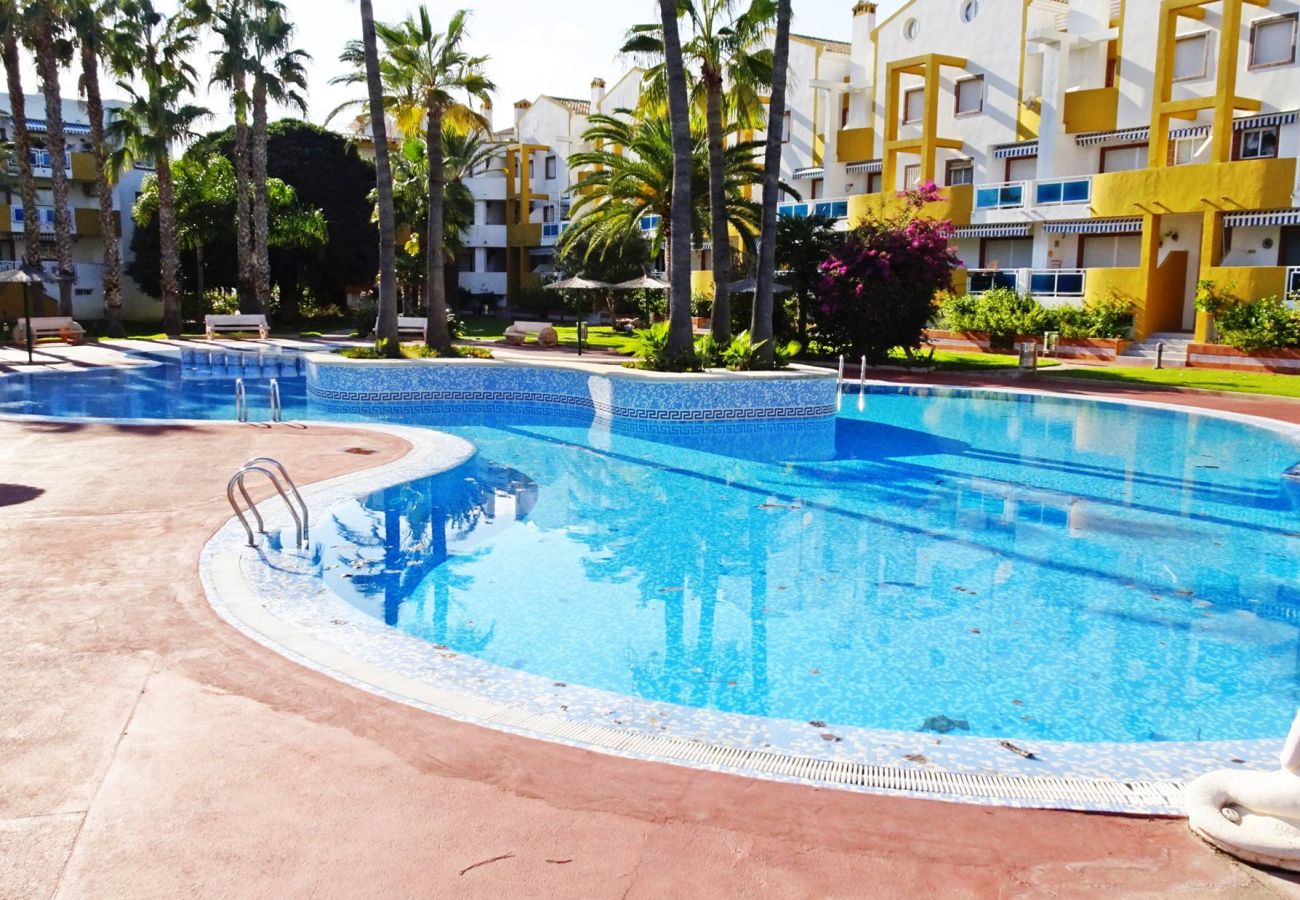 Apartment in Oliva - POLIGONO 2 - 3ª - 1º - 106
