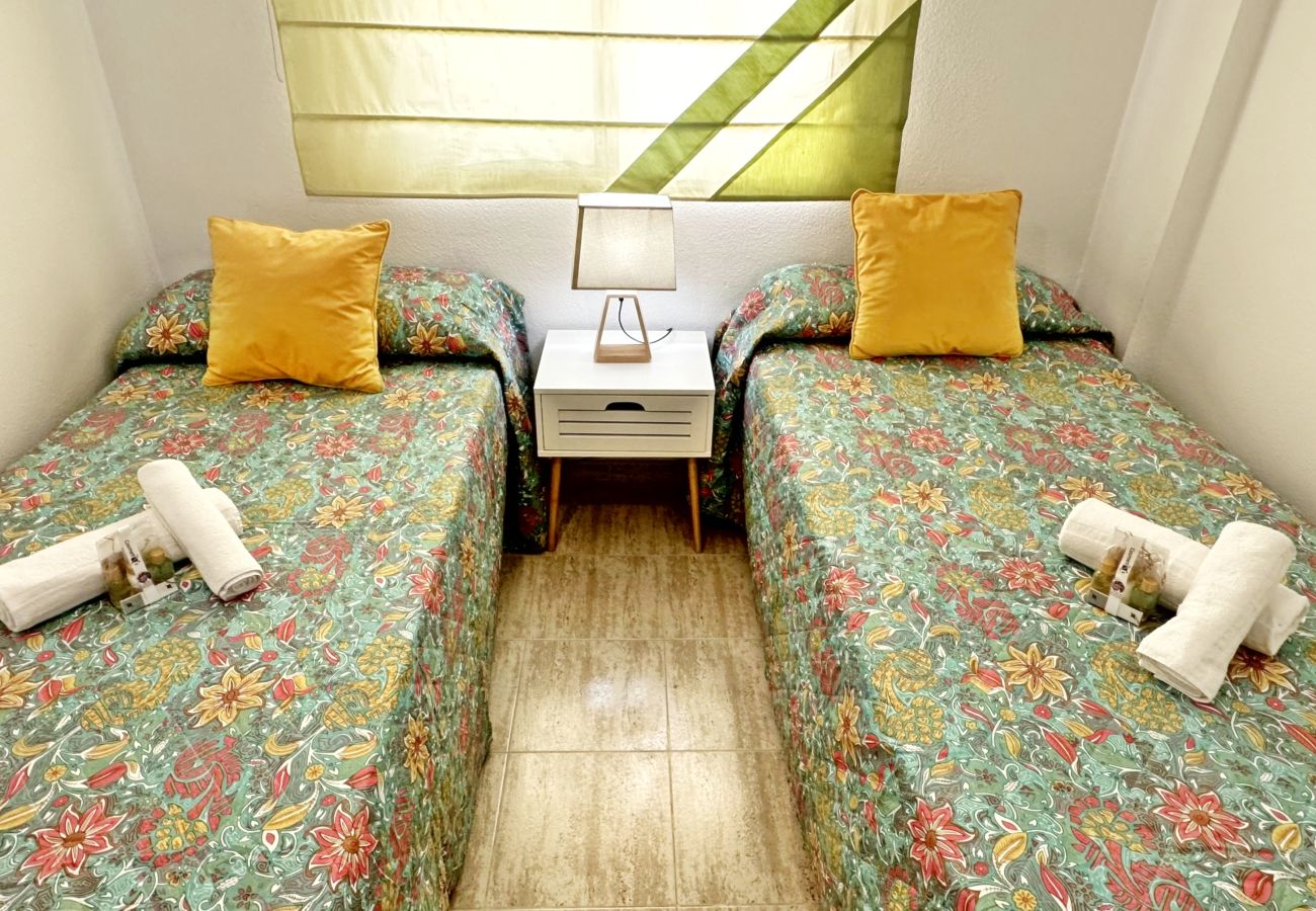 Apartment in Oliva - POLIGONO 4 - CASA 40