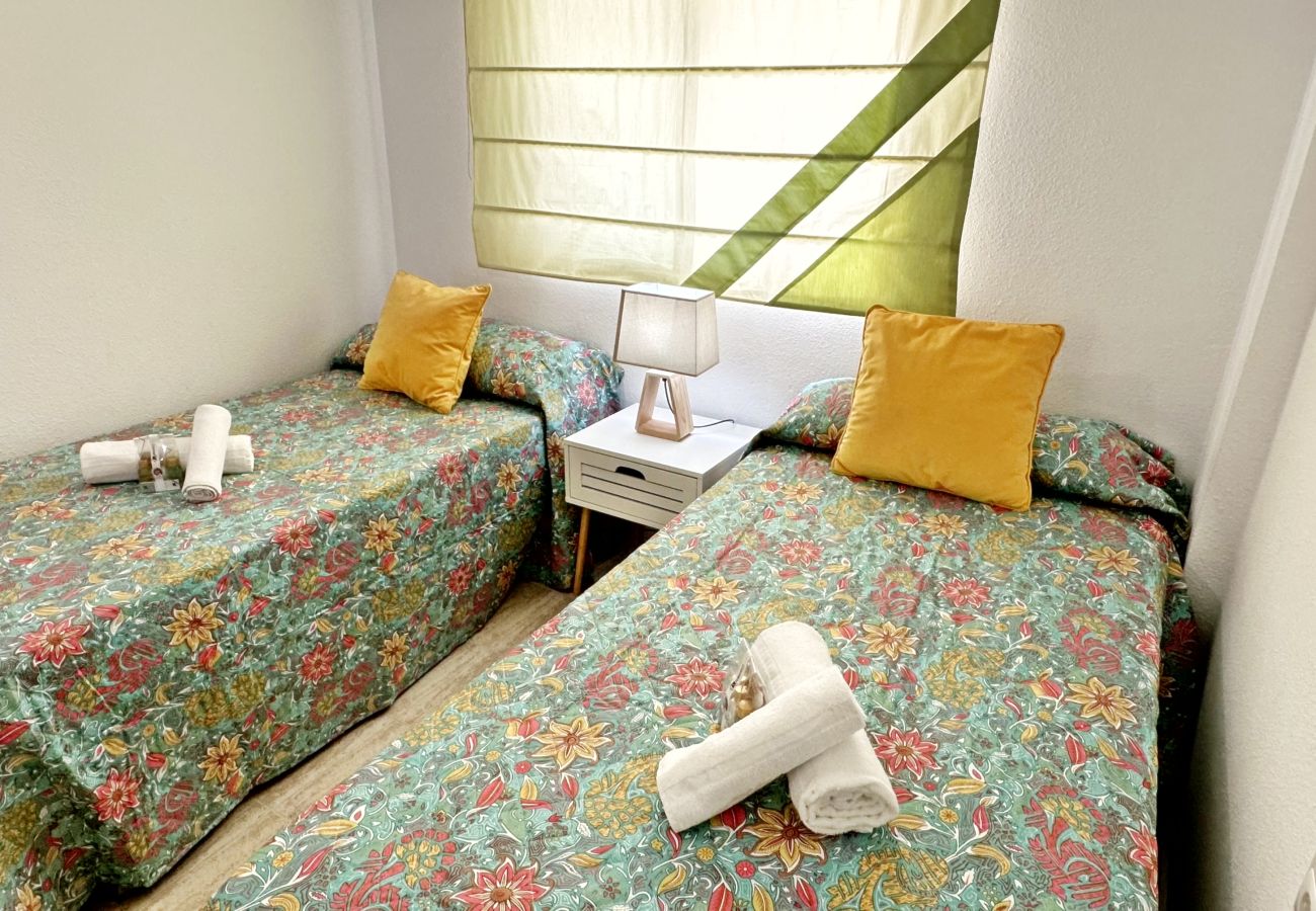 Apartment in Oliva - POLIGONO 4 - CASA 40