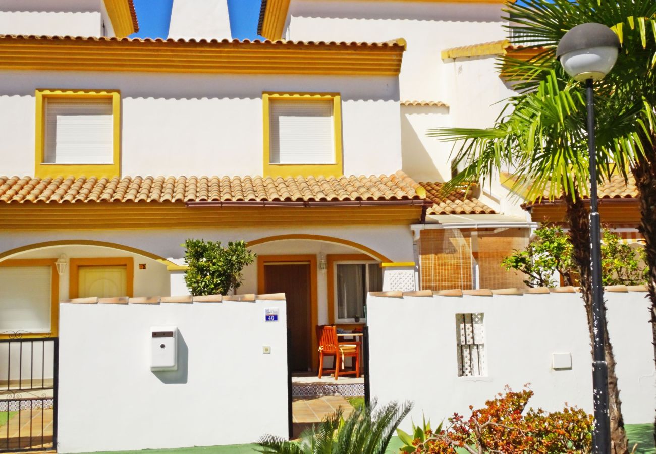 Apartment in Oliva - POLIGONO 4 - CASA 40