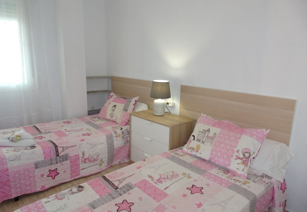 Apartment in Oliva - POLIGONO 9  - A - 1º - 2