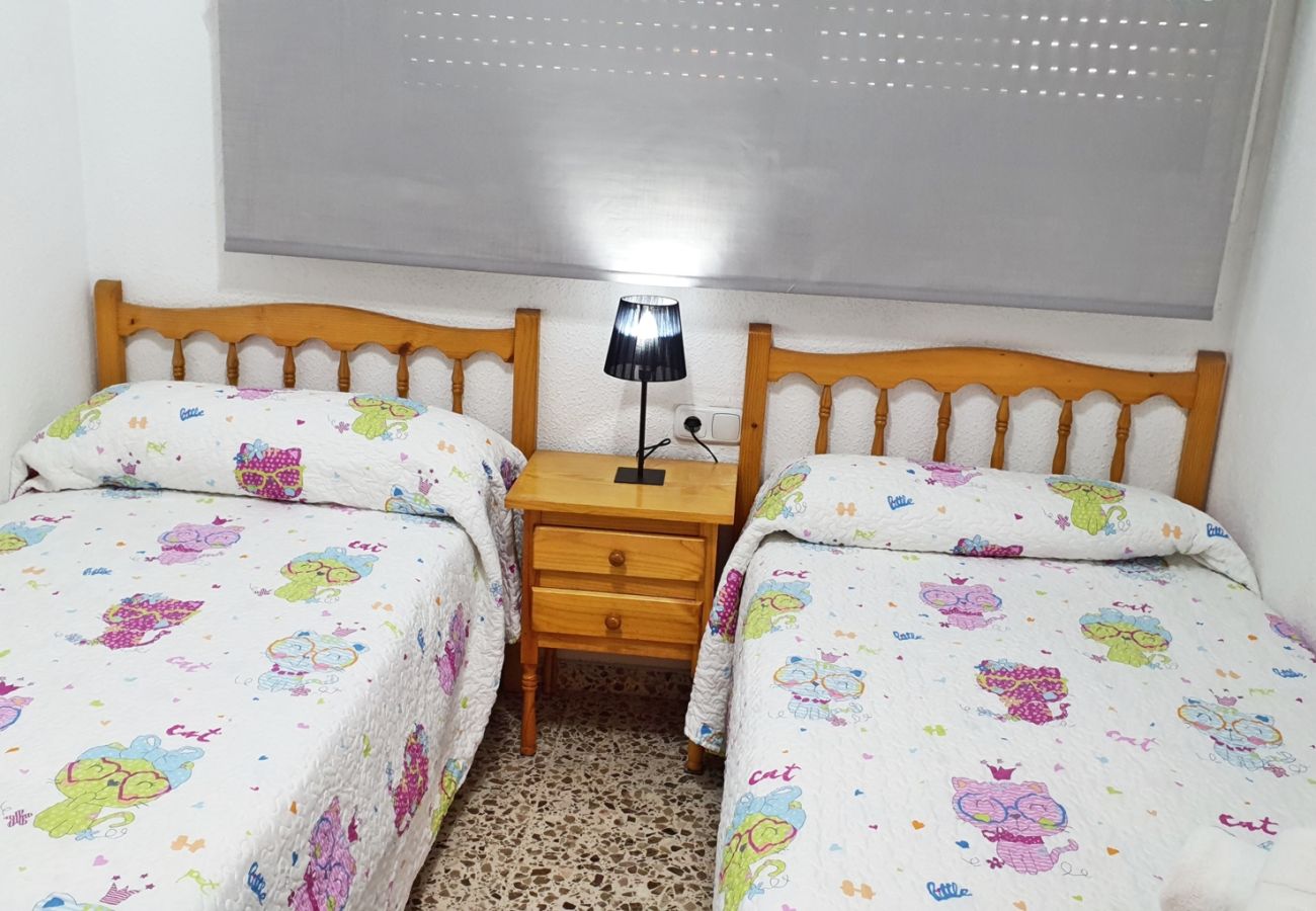 Apartment in Gandía - MIKONOS I - 2ª - 2º - 4