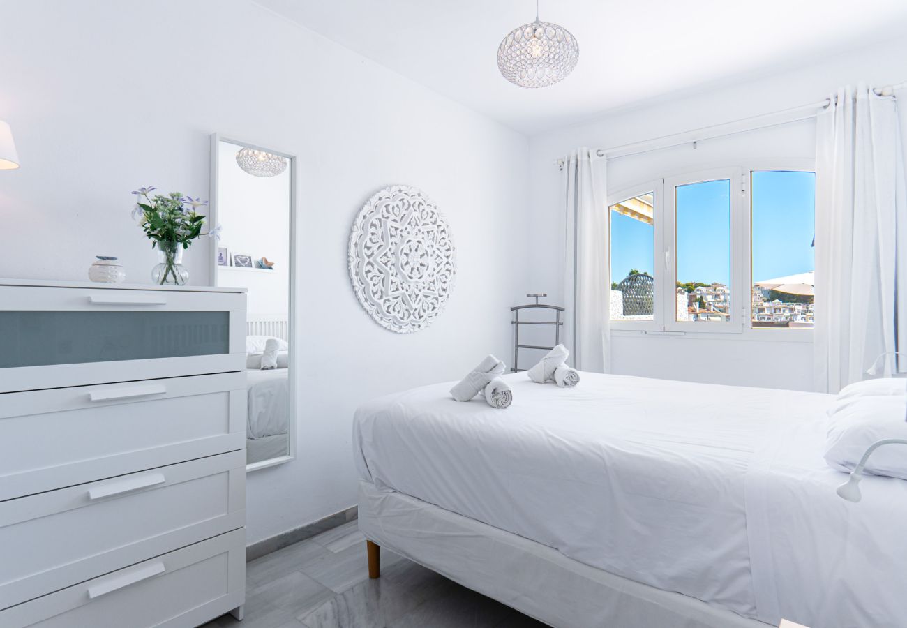 Apartment in Nerja - Verano Azul Seasun 90B by Casasol