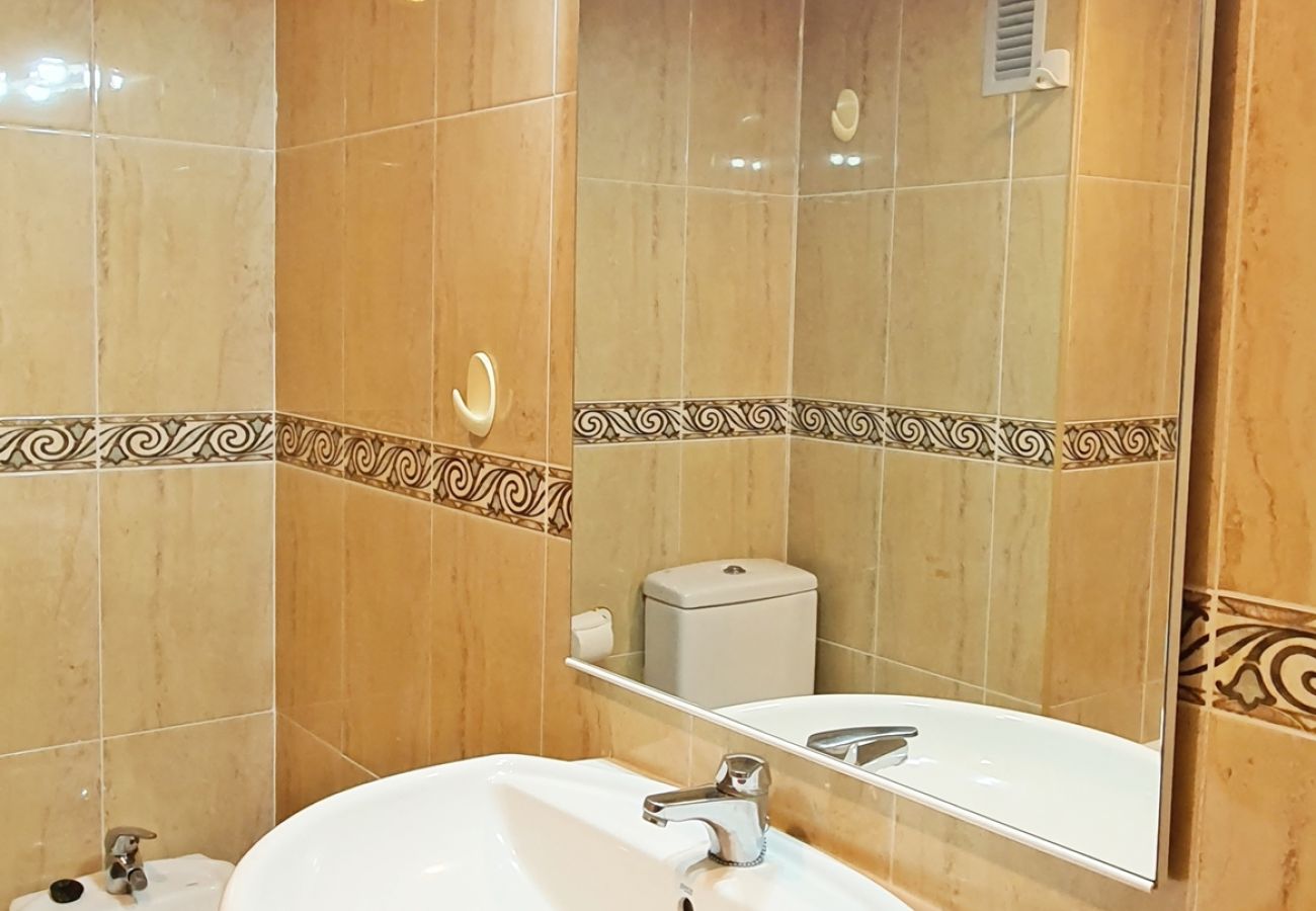 Apartment in Gandía - GUPPY 10º - A