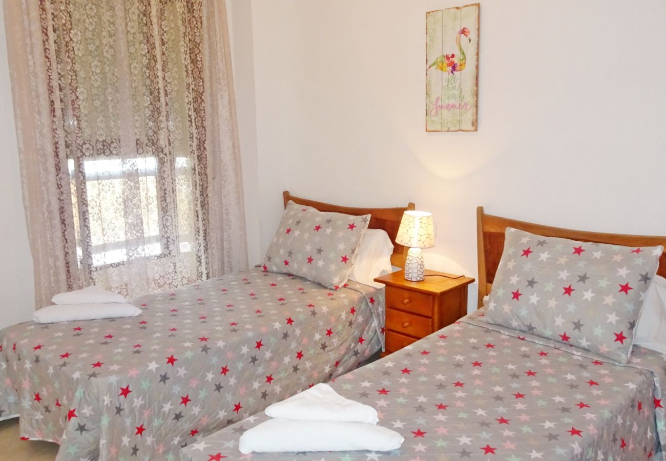 Apartment in Gandía - RIOJA SALINAS IV - 3 - 8º - 16