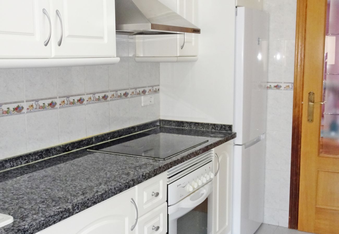 Apartment in Gandía - RIOJA SALINAS IV - 3 - 8º - 16