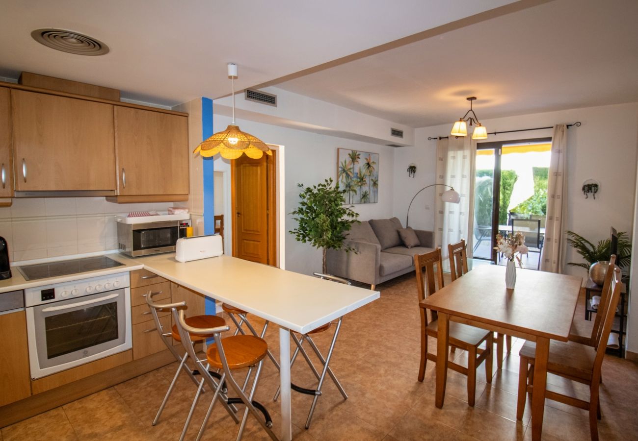 Apartment in Alcocebre / Alcossebre - Bajo con terraza y piscina PLAYA CARGADOR