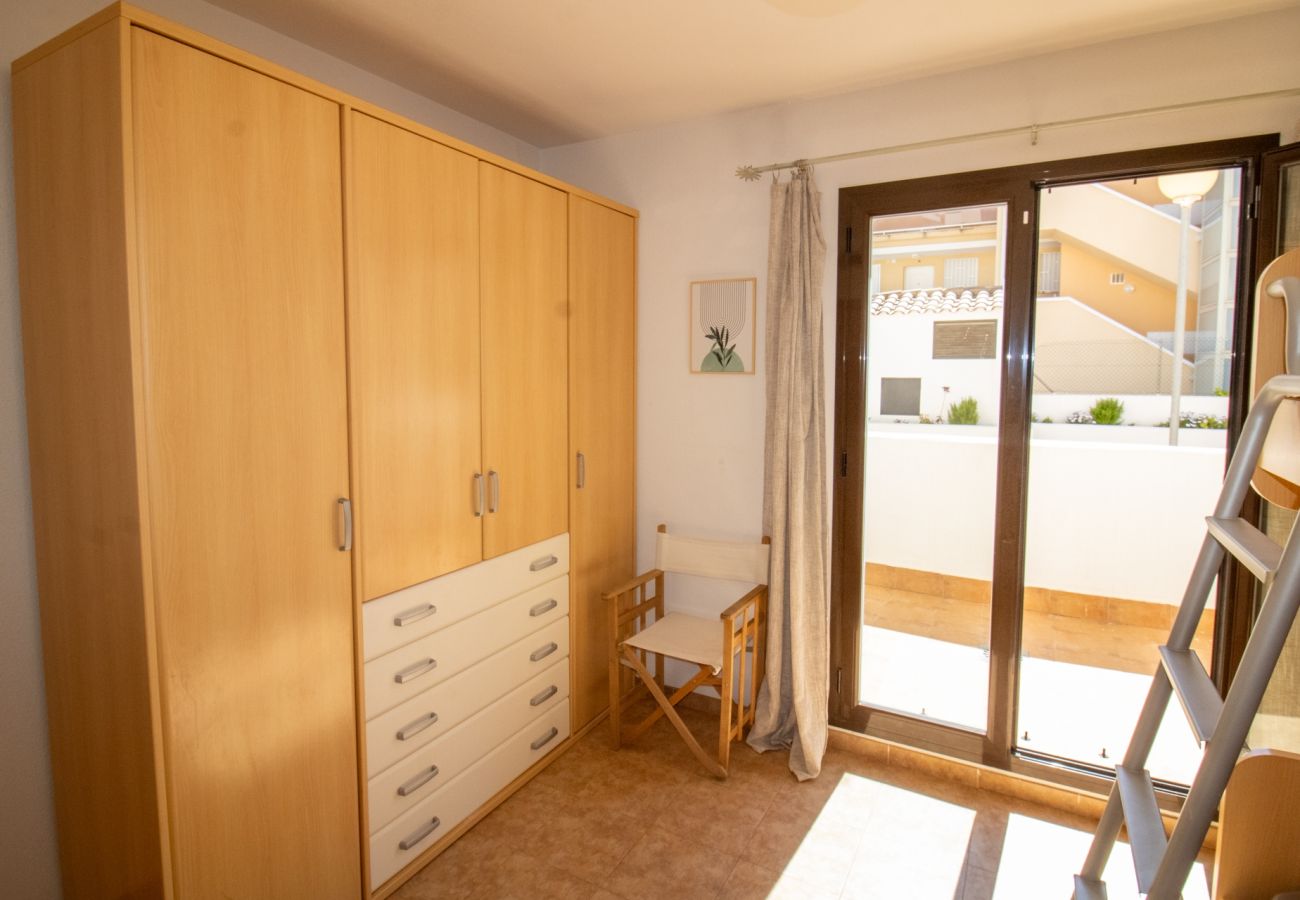 Apartment in Alcocebre / Alcossebre - Bajo con terraza y piscina PLAYA CARGADOR