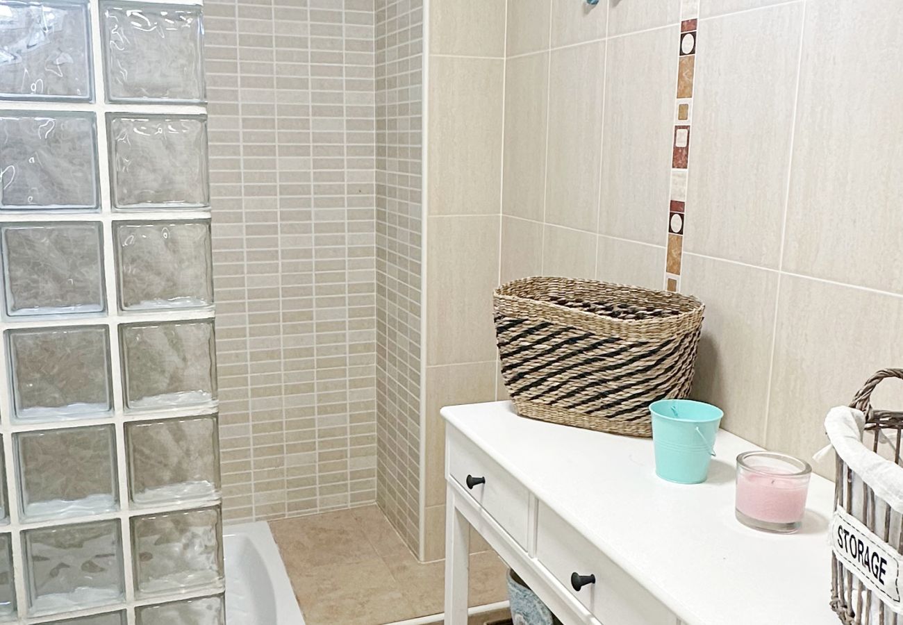 Apartment in Gandía - ZEUS Bajo - A