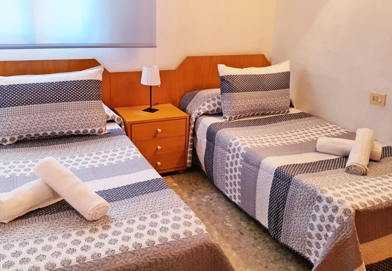 Apartment in Gandía - BERMUDAS 5ª - 6º - I