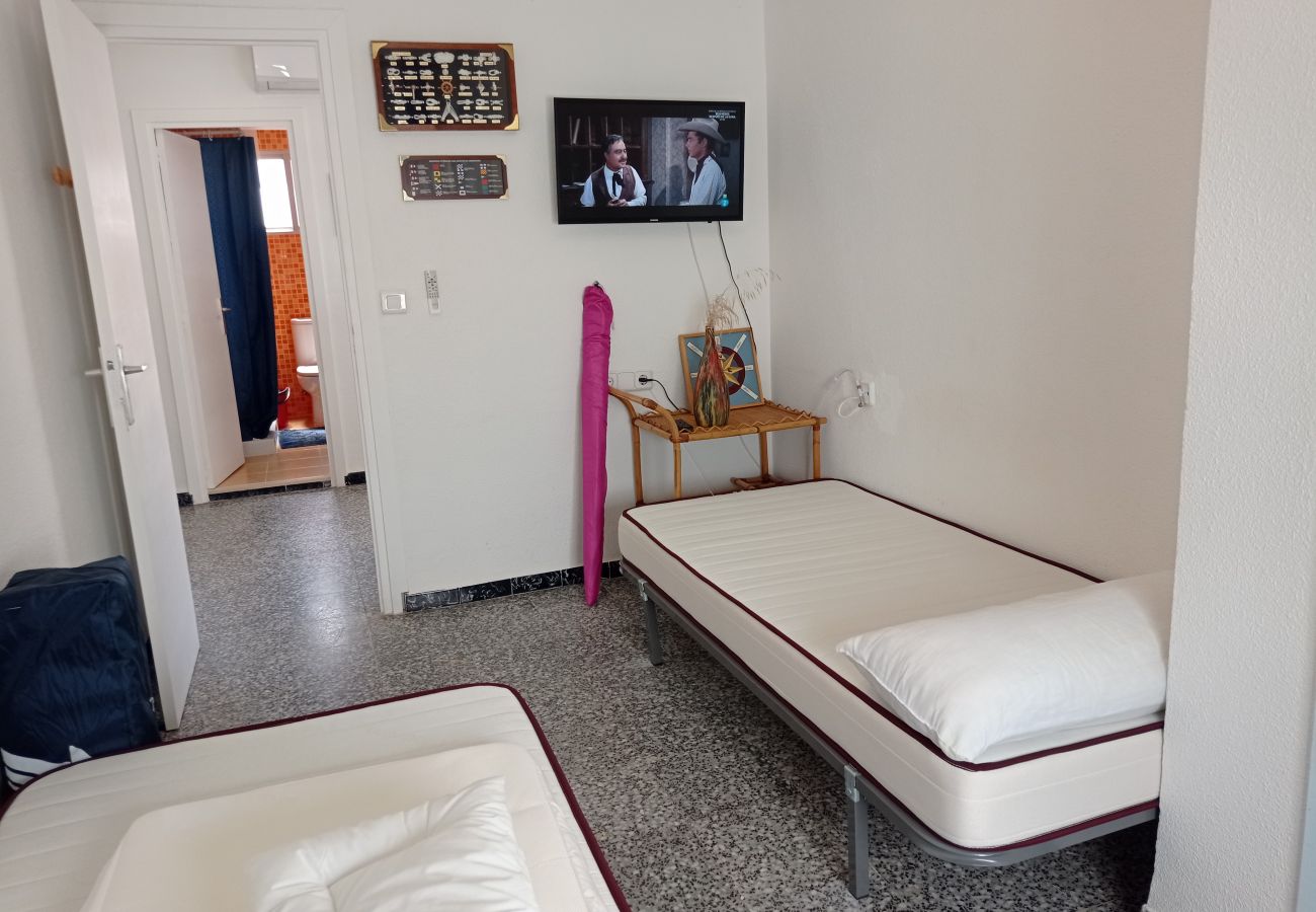 Apartment in Playa de Gandía - 1.Mar Blau esc.I 3º pta 6