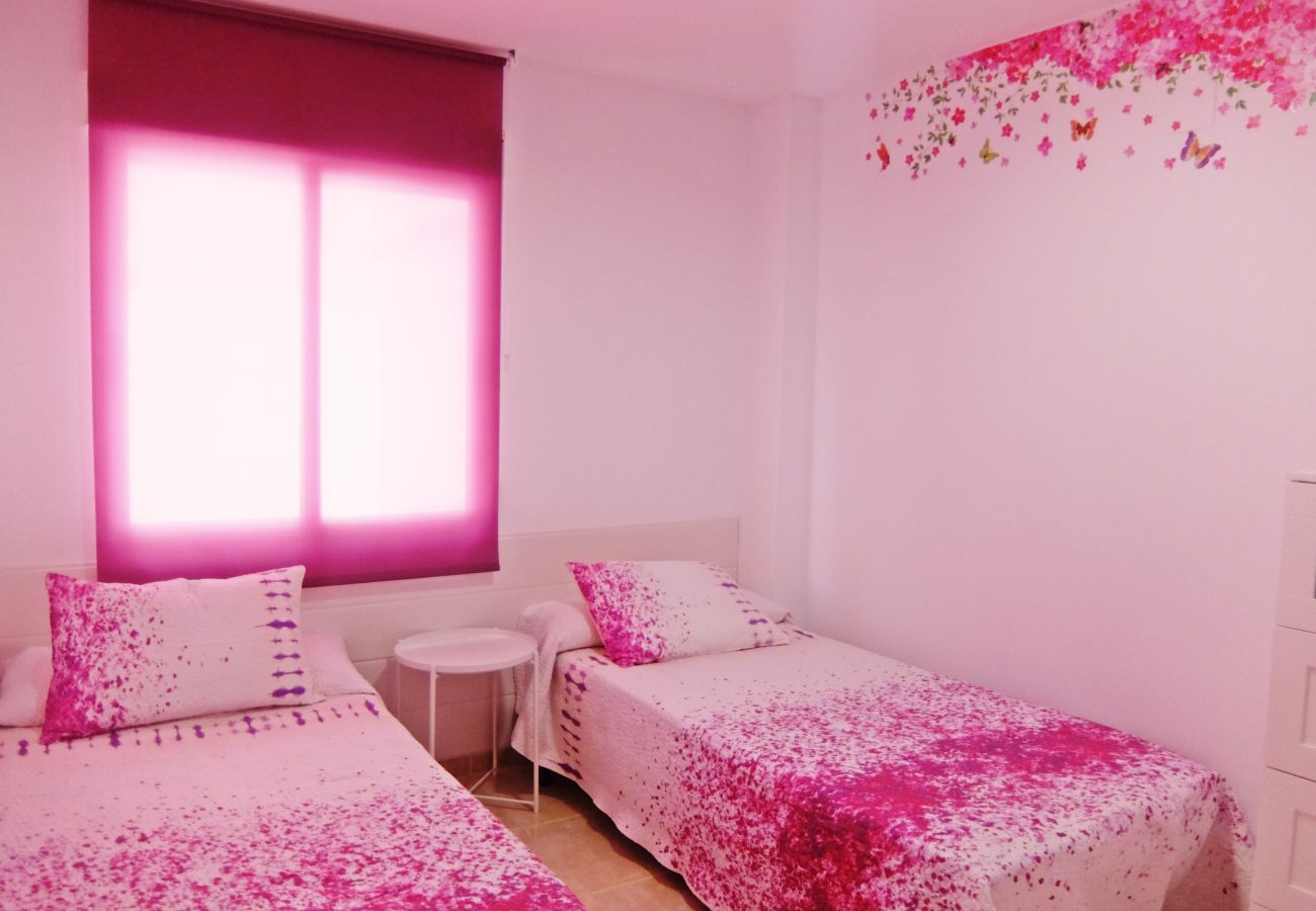 Apartment in Oliva - FAMILY HOUSE - POLIGONO 4 14/16 Apartment in Oliva - FAMILY HOUSE - POLIGONO 4 14/16