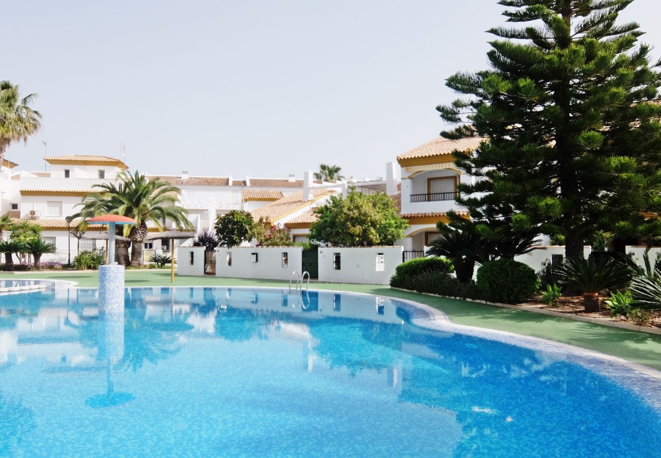 Apartment in Oliva - FAMILY HOUSE - POLIGONO 4 14/16 Apartment in Oliva - FAMILY HOUSE - POLIGONO 4 14/16