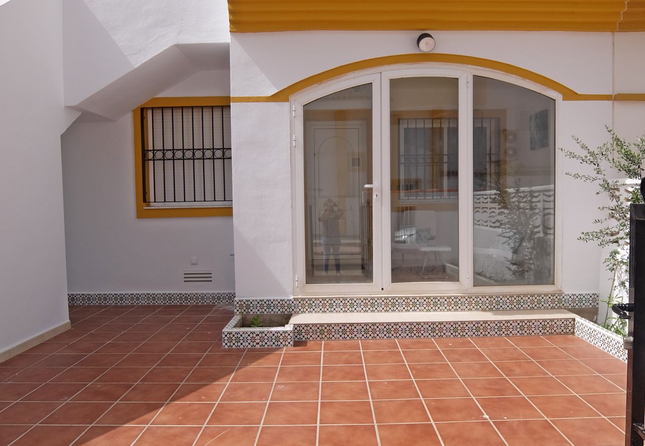 Apartment in Oliva - FAMILY HOUSE - POLIGONO 4 14/16 Apartment in Oliva - FAMILY HOUSE - POLIGONO 4 14/16