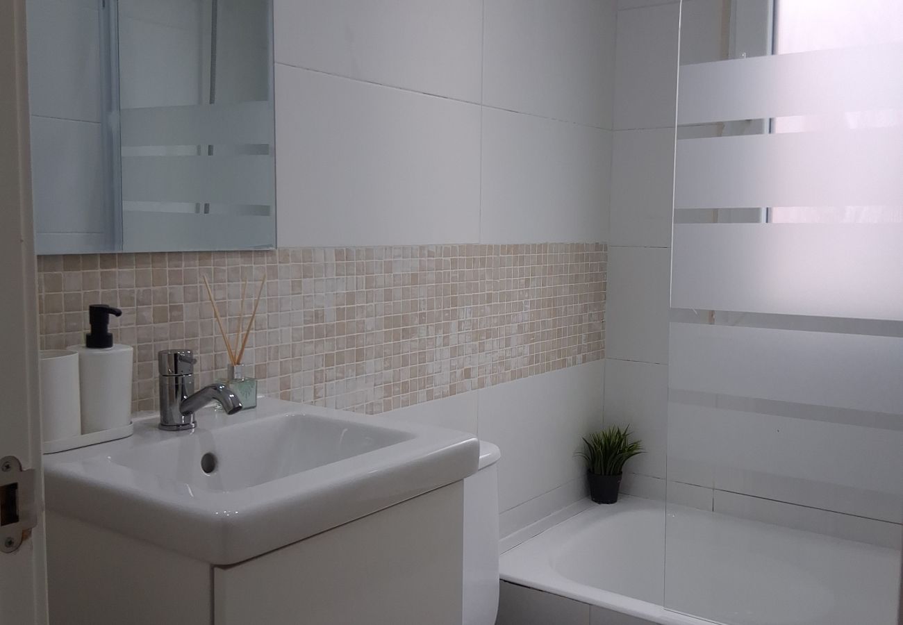Apartment in Santander - C01A08 Apartamento en Santander